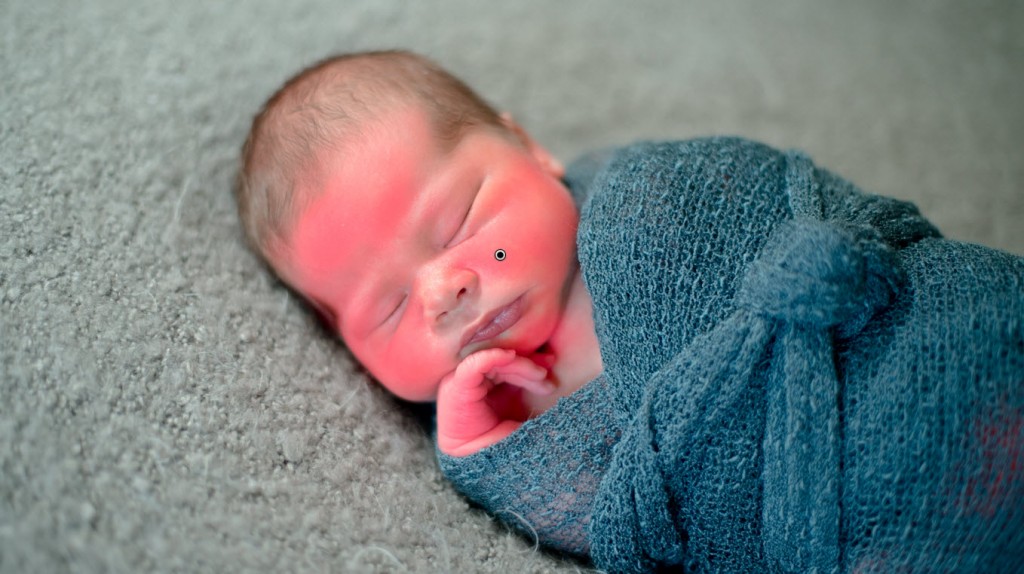 Retouching Newborn Photos in Lightroom - Red Skin Removal Overlay