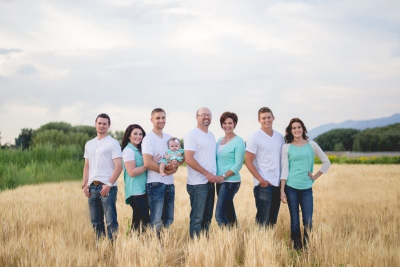 Photography Family Portrait Posing Tips
