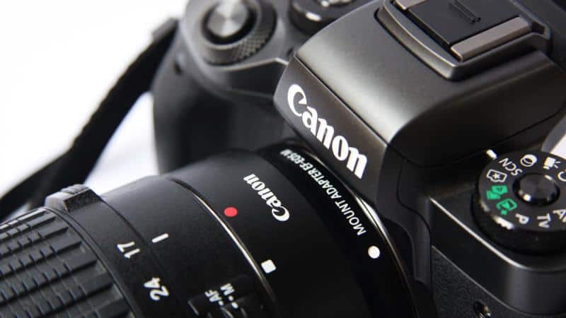 best camera for photographers - canon