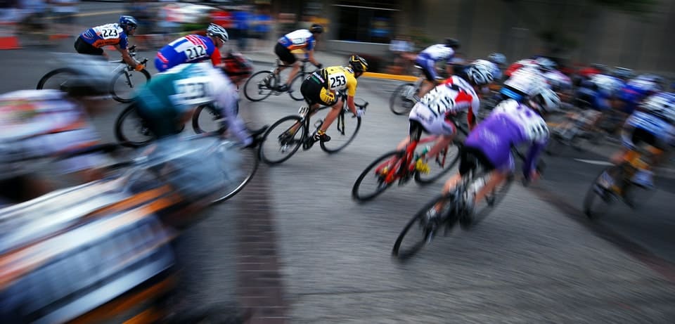 panning of bicycle race
